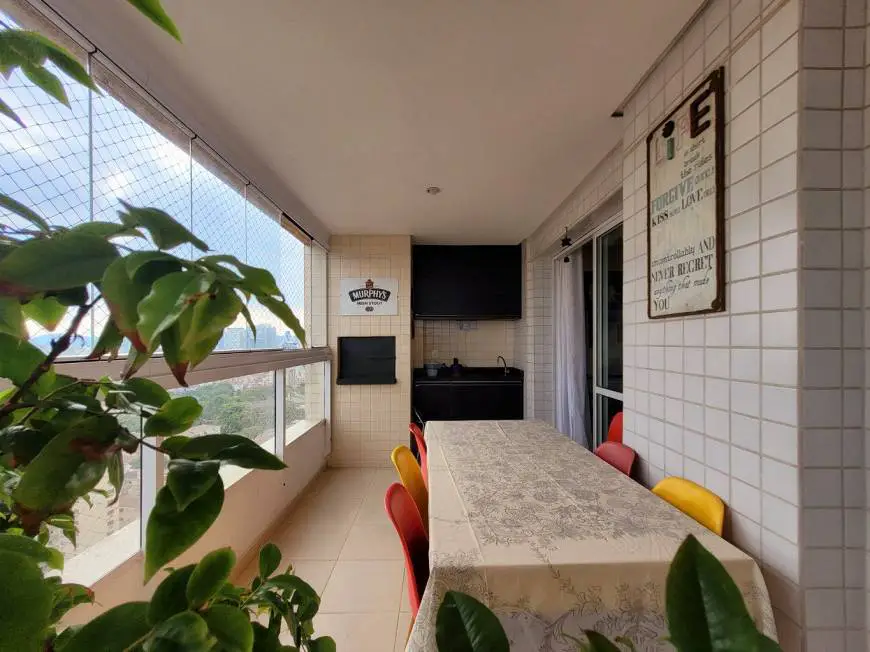 Foto 1 de Apartamento com 3 Quartos à venda, 92m² em Ponta da Praia, Santos