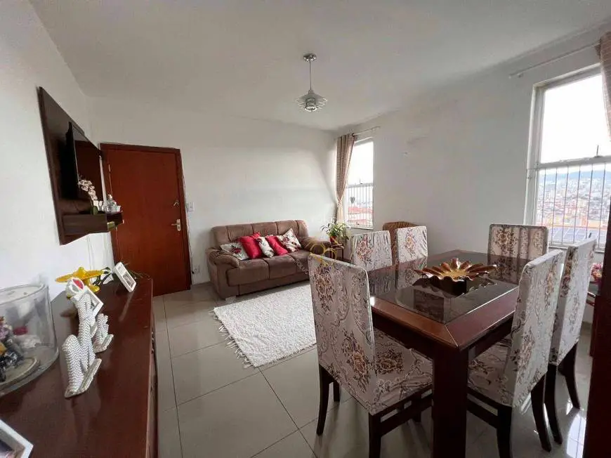 Foto 2 de Apartamento com 3 Quartos à venda, 95m² em Sagrada Família, Belo Horizonte