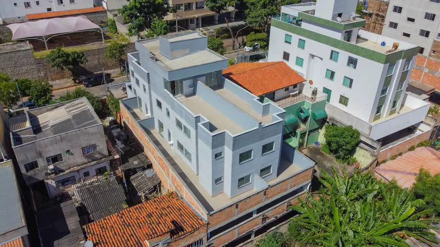Foto 1 de Apartamento com 3 Quartos à venda, 120m² em Vila Clóris, Belo Horizonte