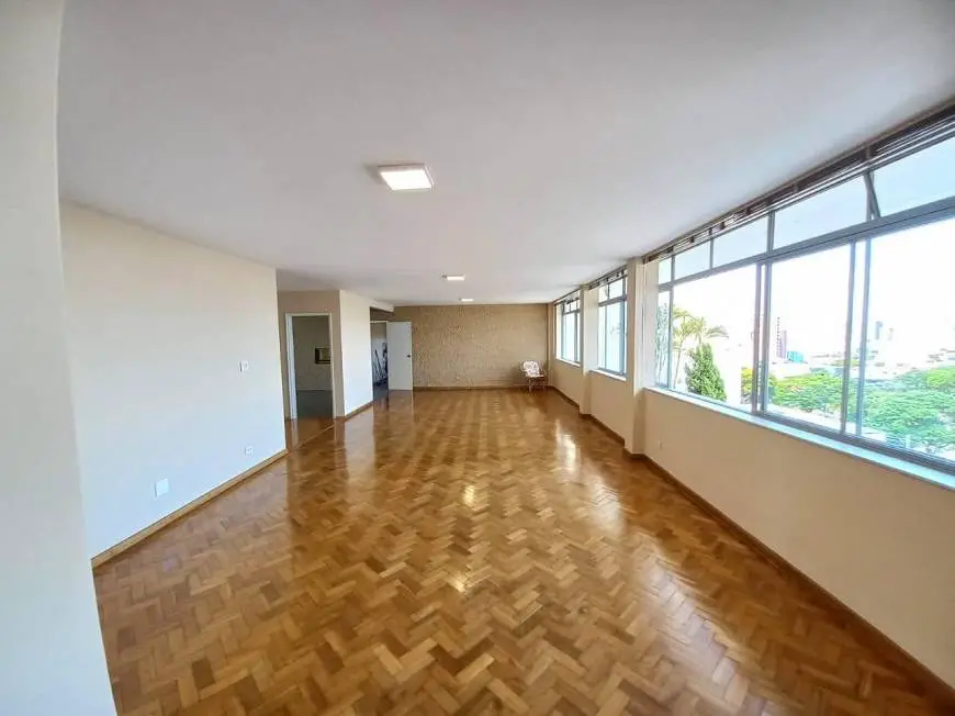 Foto 1 de Apartamento com 4 Quartos para venda ou aluguel, 227m² em Centro, Sorocaba