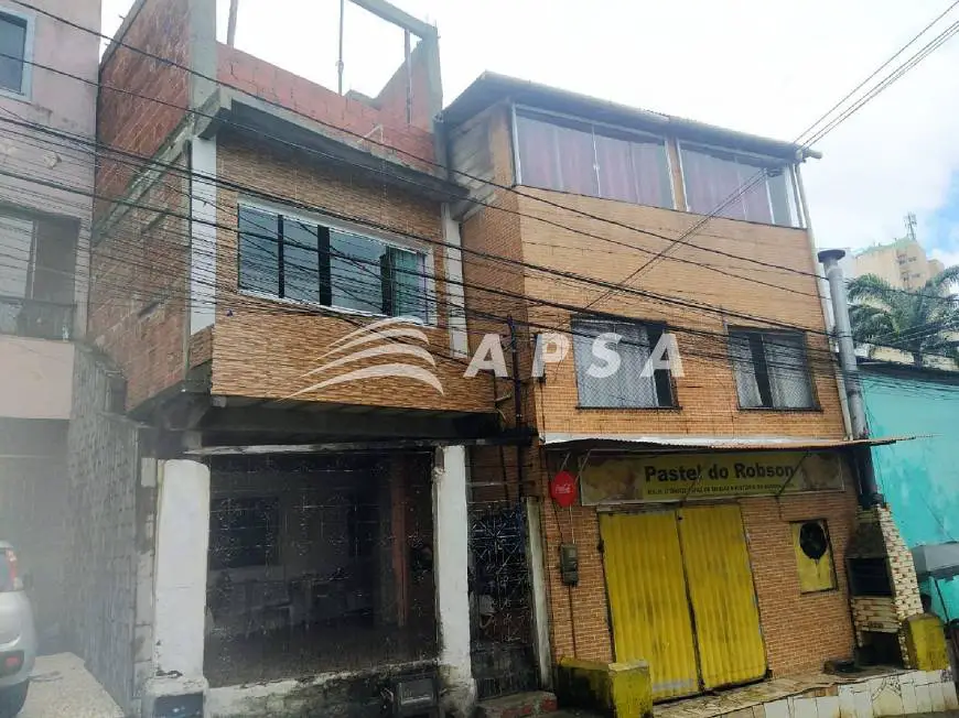 Foto 1 de Casa com 2 Quartos para alugar, 121m² em Chame-Chame, Salvador