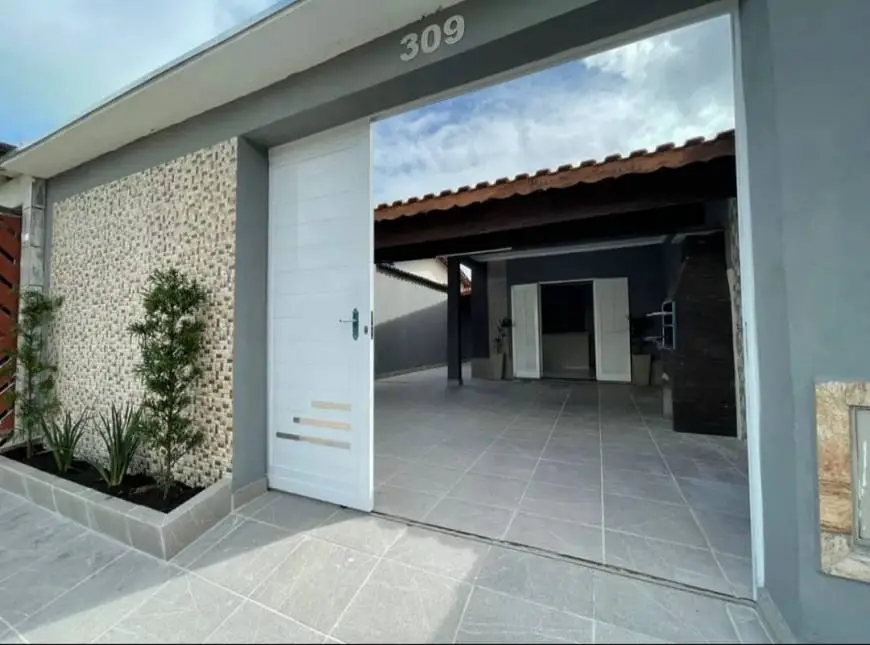 Foto 2 de Casa com 2 Quartos à venda, 180m² em Parque Dez de Novembro, Manaus