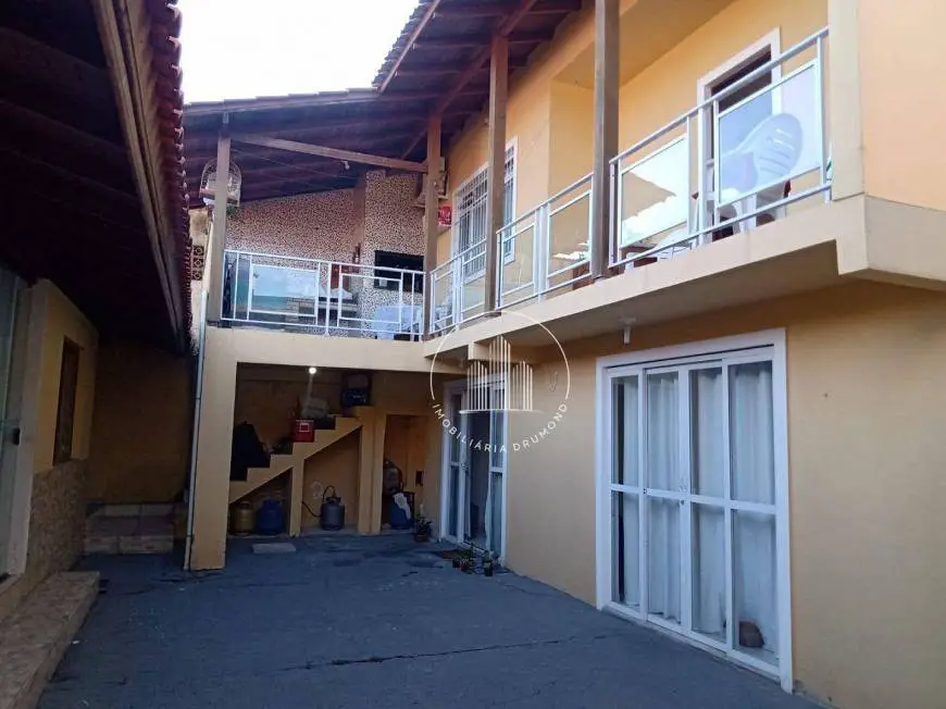 Foto 1 de Casa com 2 Quartos à venda, 333m² em Trindade, Florianópolis