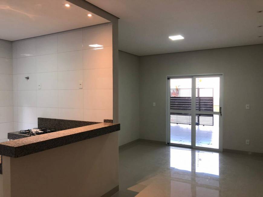 Foto 1 de Casa com 3 Quartos para alugar, 150m² em Santa Cruz, Cuiabá