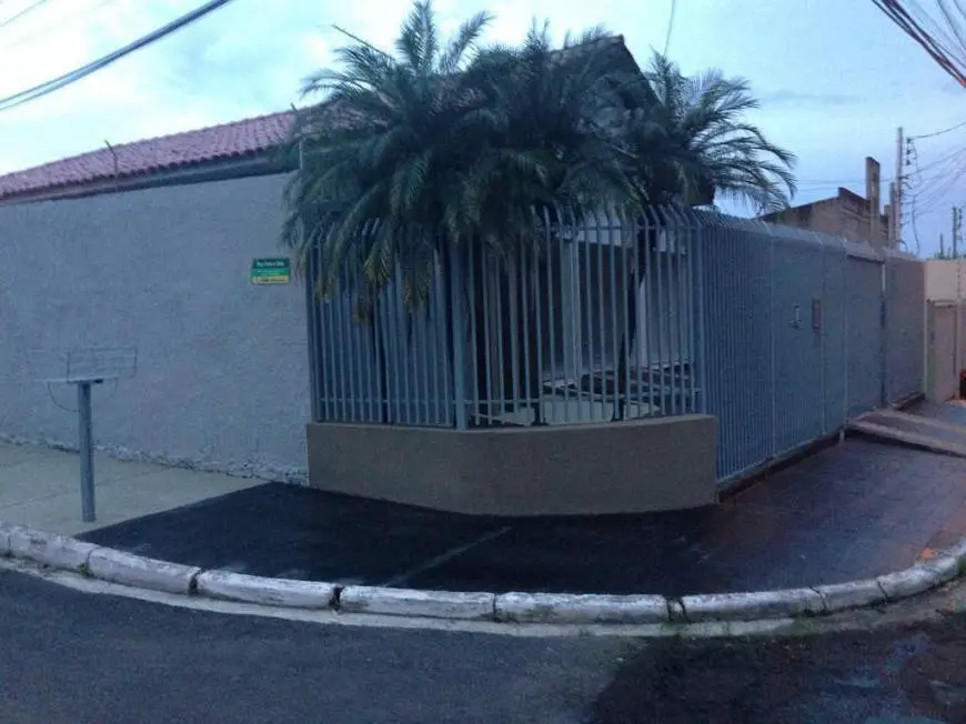 Foto 1 de Casa com 4 Quartos para alugar, 10m² em Boa Esperança, Cuiabá