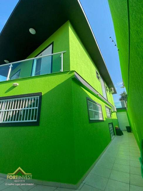Foto 4 de Casa com 5 Quartos à venda, 300m² em Balneario Florida, Praia Grande