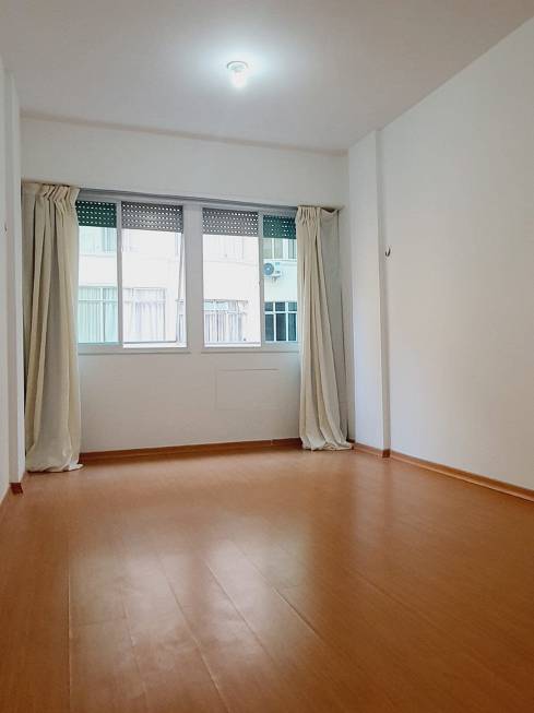 Foto 1 de Apartamento com 1 Quarto para alugar, 39m² em Copacabana, Rio de Janeiro
