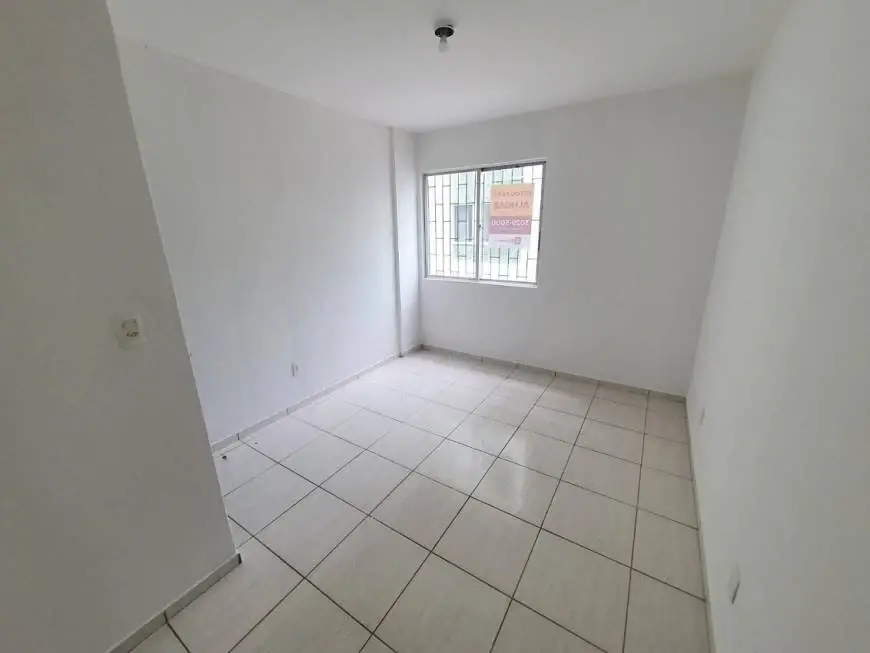 Foto 3 de Apartamento com 1 Quarto para alugar, 43m² em Estreito, Florianópolis