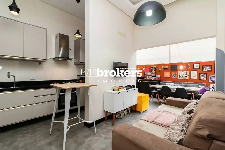 Foto 4 de Apartamento com 2 Quartos à venda, 73m² em Água Verde, Curitiba