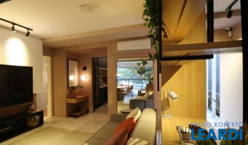 Foto 3 de Apartamento com 2 Quartos à venda, 80m² em Lapa, São Paulo