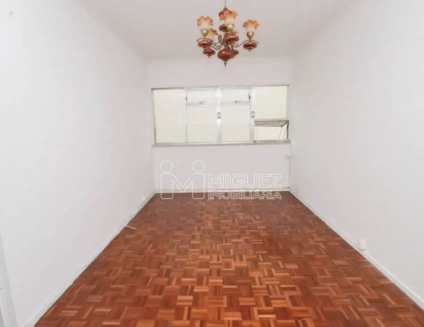 Foto 2 de Apartamento com 2 Quartos para alugar, 65m² em Tijuca, Rio de Janeiro