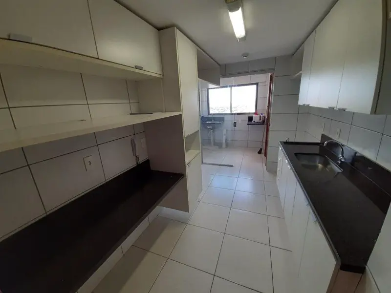 Foto 2 de Apartamento com 3 Quartos para alugar, 112m² em Alecrim, Natal