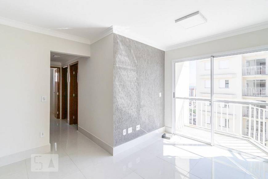 Foto 1 de Apartamento com 3 Quartos para alugar, 60m² em Itaquera, São Paulo
