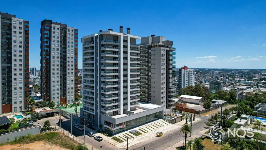 Foto 2 de Apartamento com 3 Quartos à venda, 125m² em Madureira, Caxias do Sul