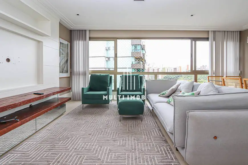 Foto 3 de Apartamento com 3 Quartos para alugar, 115m² em Petrópolis, Porto Alegre