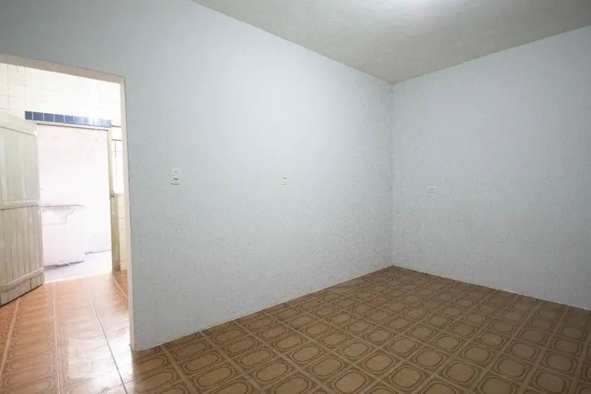 Foto 4 de Casa com 1 Quarto para alugar, 45m² em Quitaúna, Osasco