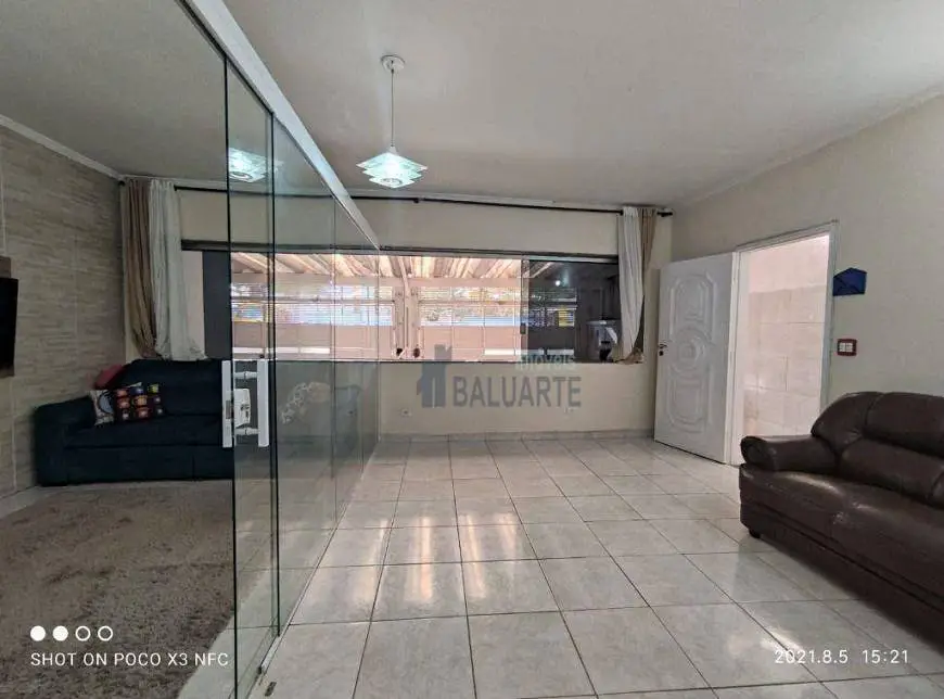 Foto 1 de Casa com 3 Quartos para alugar, 250m² em Campo Grande, São Paulo