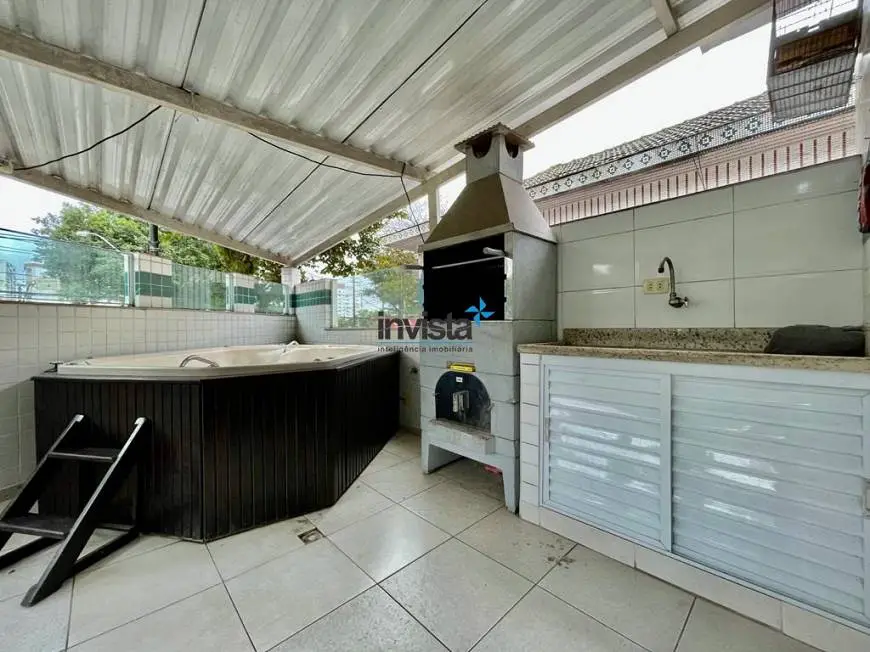 Foto 1 de Casa com 3 Quartos à venda, 110m² em Estuario, Santos
