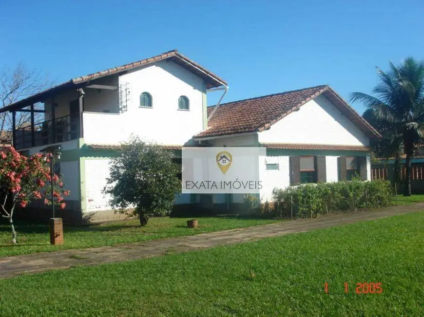Foto 1 de Casa com 3 Quartos à venda, 209m² em Extensão do Bosque, Rio das Ostras