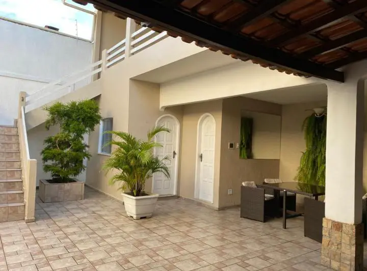 Foto 1 de Casa com 3 Quartos à venda, 120m² em Piraporinha, Diadema