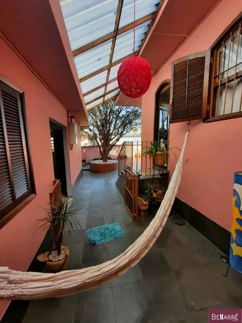 Foto 2 de Casa com 3 Quartos para alugar, 111m² em Vila Dalva, São Paulo