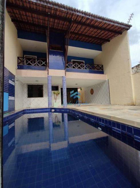Foto 1 de Casa com 4 Quartos à venda, 195m² em Engenheiro Luciano Cavalcante, Fortaleza