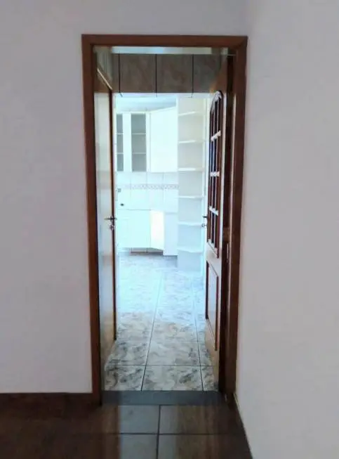 Foto 4 de Sobrado com 4 Quartos para alugar, 125m² em Jardim Peri, São Paulo