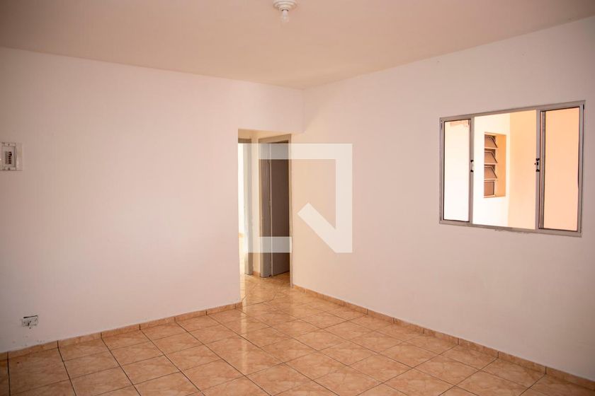 Foto 4 de Apartamento com 2 Quartos para alugar, 45m² em Campanário, Diadema