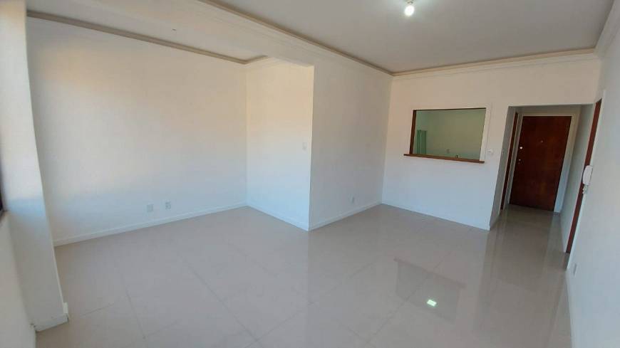 Foto 4 de Apartamento com 2 Quartos à venda, 60m² em Jardim Cascata, Teresópolis