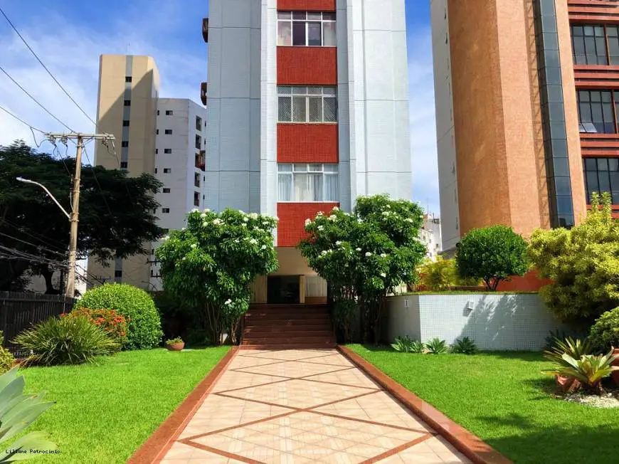 Foto 2 de Apartamento com 3 Quartos à venda, 195m² em Barra, Salvador
