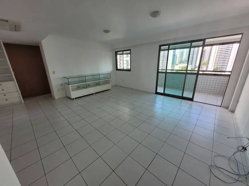 Foto 5 de Apartamento com 3 Quartos para alugar, 125m² em Rosarinho, Recife