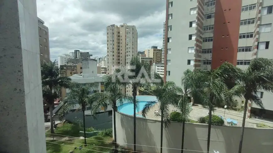 Foto 2 de Apartamento com 3 Quartos para alugar, 115m² em Sion, Belo Horizonte