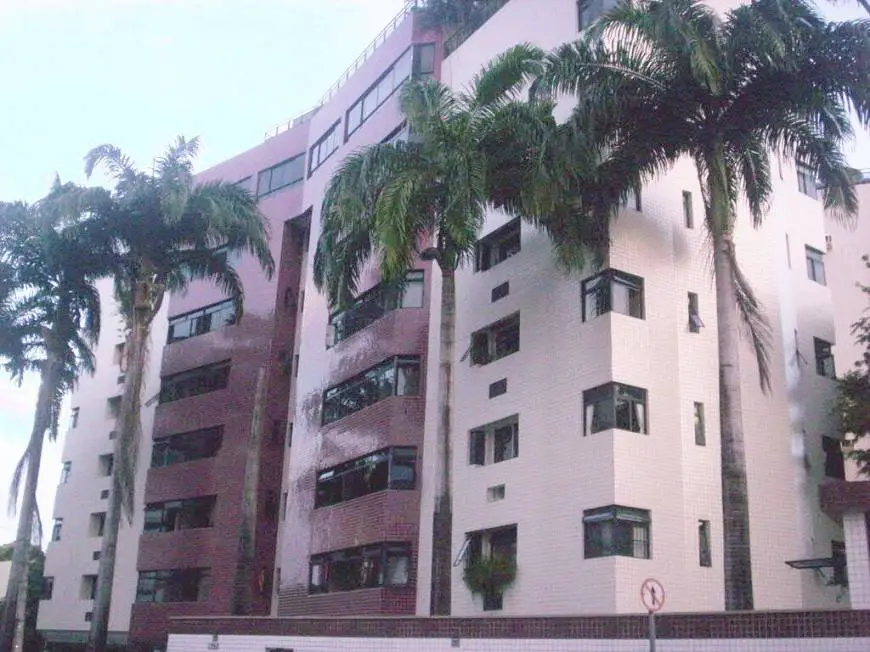 Foto 1 de Apartamento com 3 Quartos para alugar, 133m² em Varjota, Fortaleza