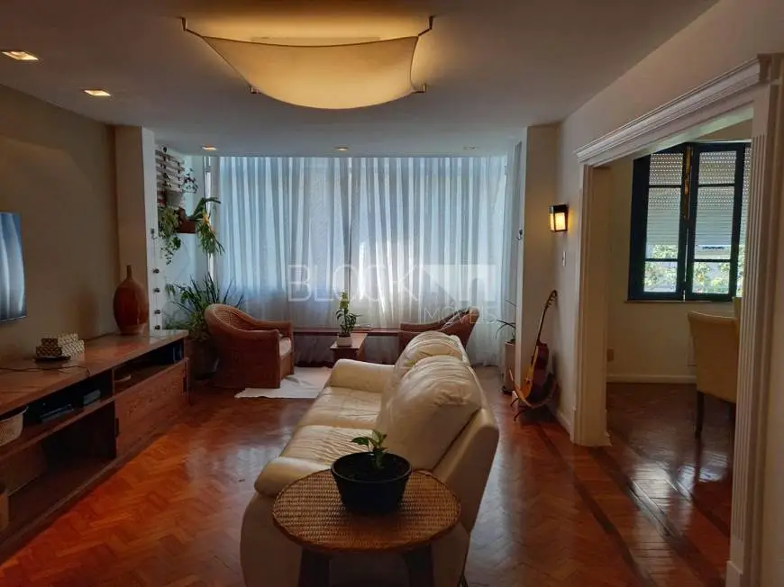 Foto 1 de Apartamento com 4 Quartos à venda, 198m² em Flamengo, Rio de Janeiro