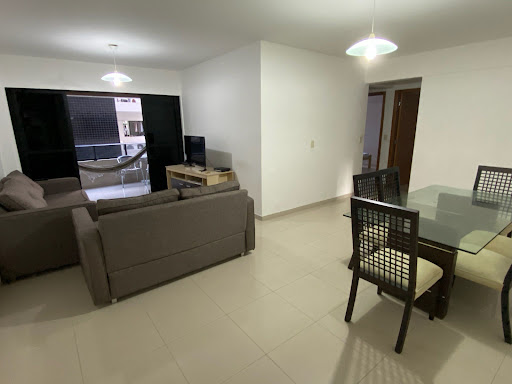 Foto 2 de Apartamento com 4 Quartos à venda, 140m² em Ponta Verde, Maceió