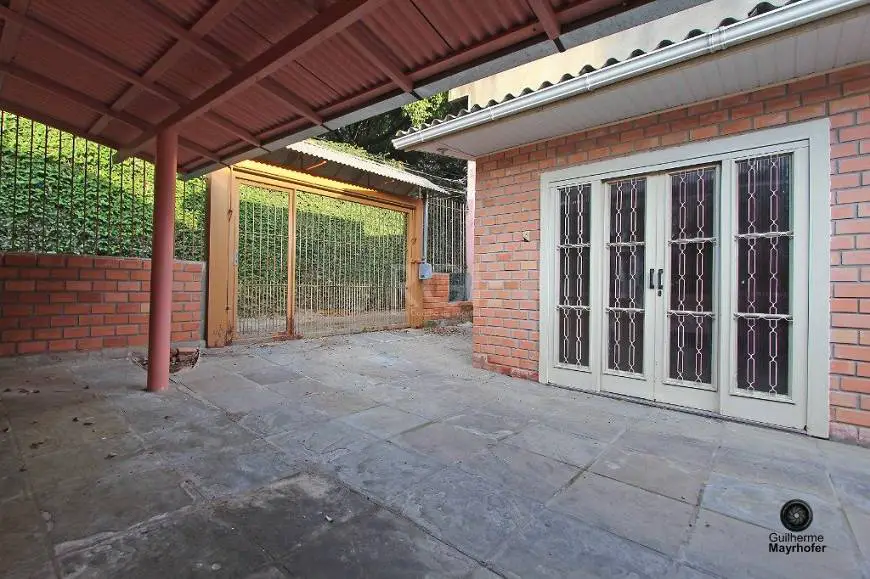 Foto 4 de Casa com 1 Quarto à venda, 90m² em Medianeira, Porto Alegre