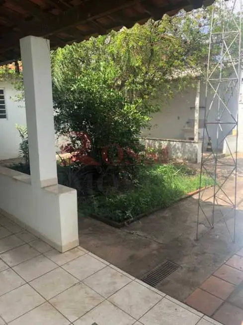 Foto 1 de Casa com 3 Quartos para alugar, 300m² em Consolação, Rio Claro