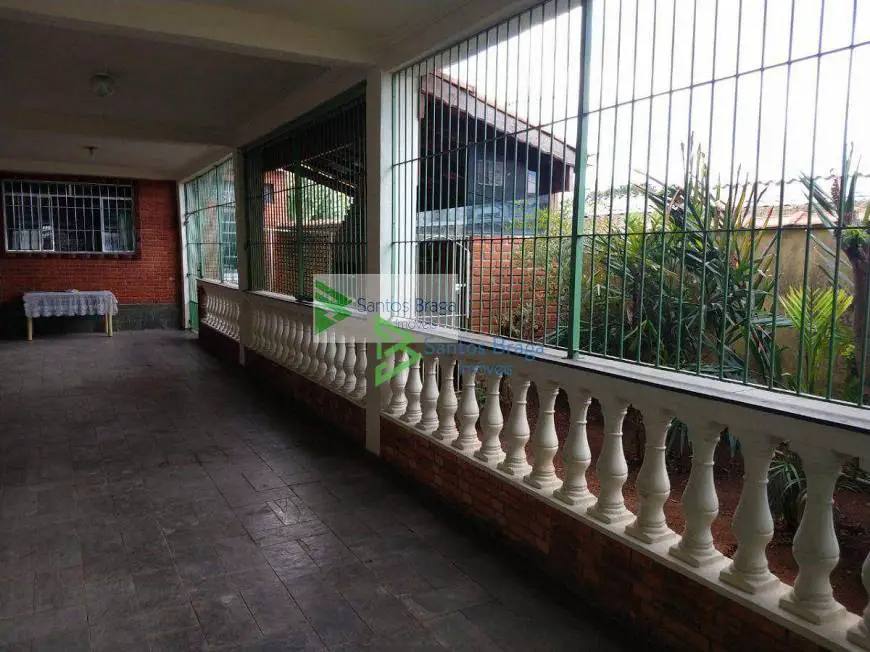 Foto 2 de Casa com 3 Quartos para venda ou aluguel, 220m² em Jardim Santa Lucrécia, São Paulo