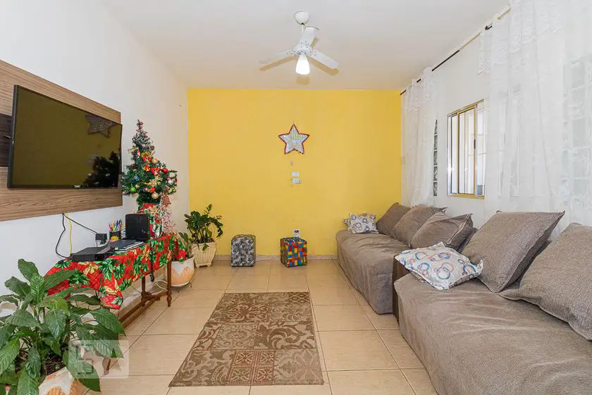 Foto 1 de Casa com 3 Quartos para alugar, 190m² em Vila Ede, São Paulo