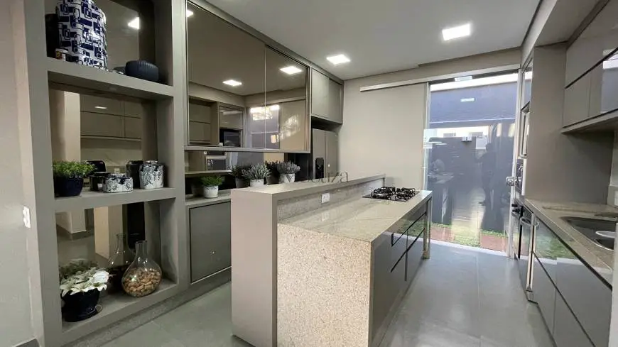 Foto 4 de Casa de Condomínio com 3 Quartos à venda, 260m² em Recanto do Salto, Londrina