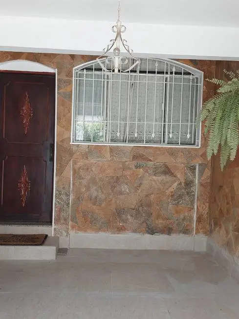 Foto 3 de Sobrado com 2 Quartos à venda, 90m² em Jardim Monte Alegre, Taboão da Serra