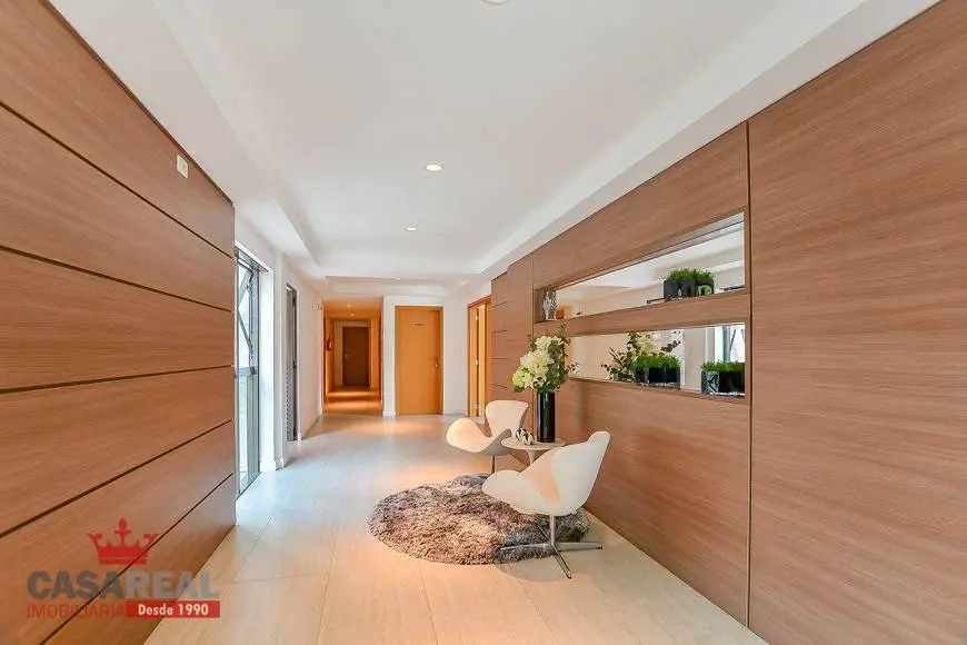 Foto 1 de Apartamento com 1 Quarto à venda, 45m² em Champagnat, Curitiba