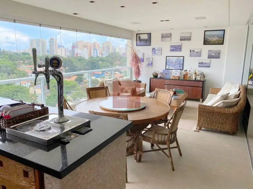 Foto 3 de Apartamento com 2 Quartos à venda, 180m² em Campo Belo, São Paulo