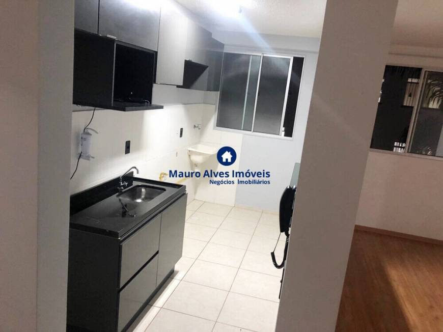 Foto 1 de Apartamento com 2 Quartos para alugar, 50m² em Loteamento Mogilar, Mogi das Cruzes