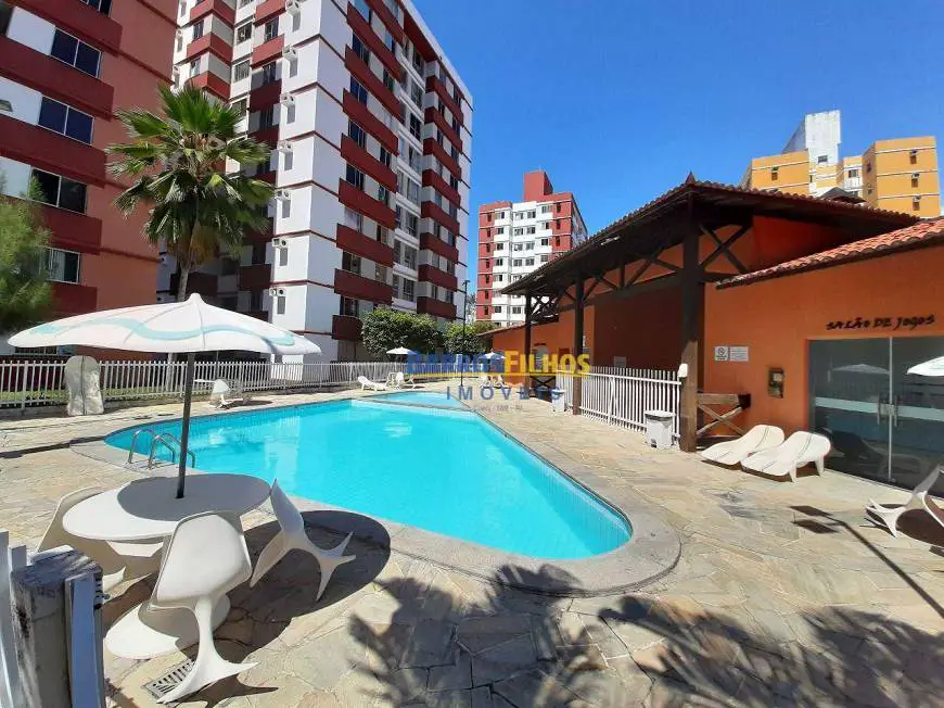 Foto 2 de Apartamento com 2 Quartos para alugar, 74m² em Luzia, Aracaju