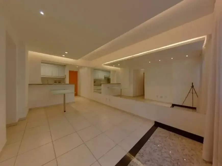 Foto 2 de Apartamento com 2 Quartos para alugar, 63m² em Residencial Eldorado, Goiânia