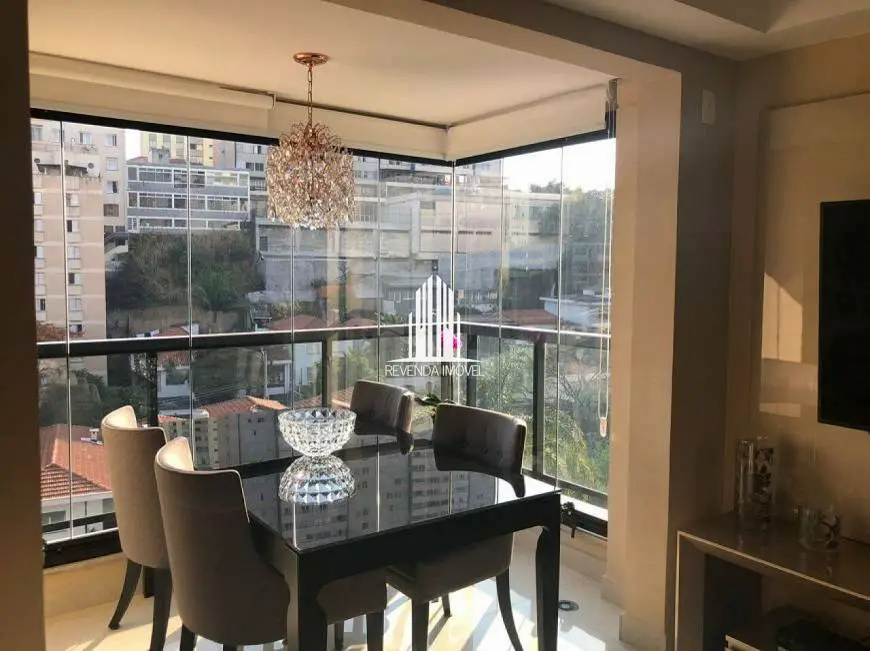 Foto 1 de Apartamento com 2 Quartos à venda, 107m² em Sumaré, São Paulo