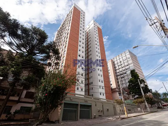 Foto 1 de Apartamento com 3 Quartos à venda, 139m² em Centro, Curitiba