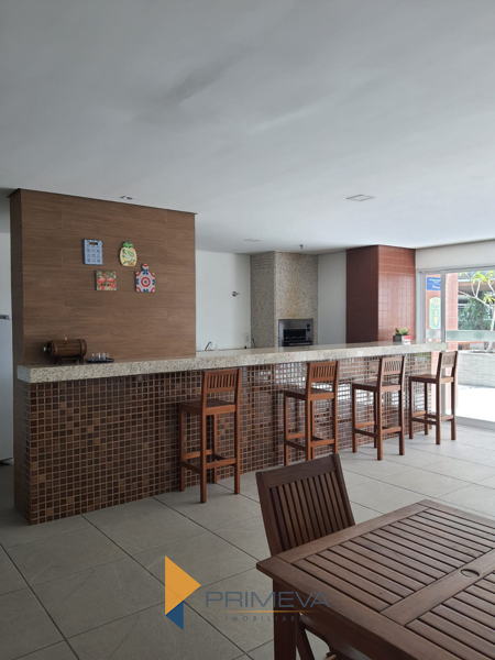 Foto 2 de Apartamento com 3 Quartos à venda, 67m² em Jóquei Clube, Fortaleza