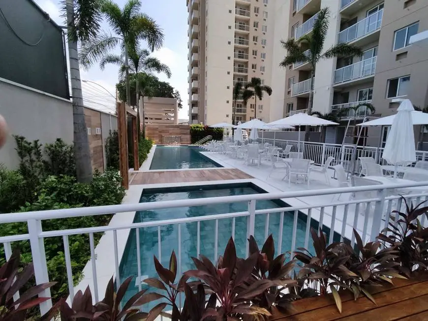 Foto 3 de Apartamento com 3 Quartos à venda, 68m² em Marechal Hermes, Rio de Janeiro